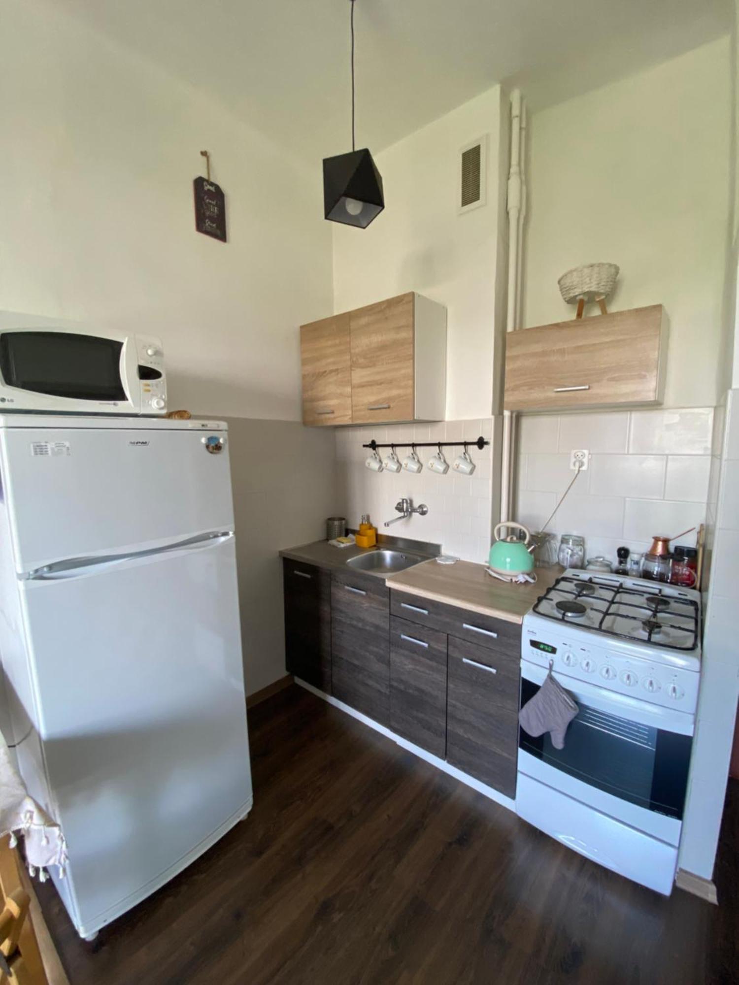 Ohmyhome - Sunny Apartment In City Center Warsaw Ngoại thất bức ảnh